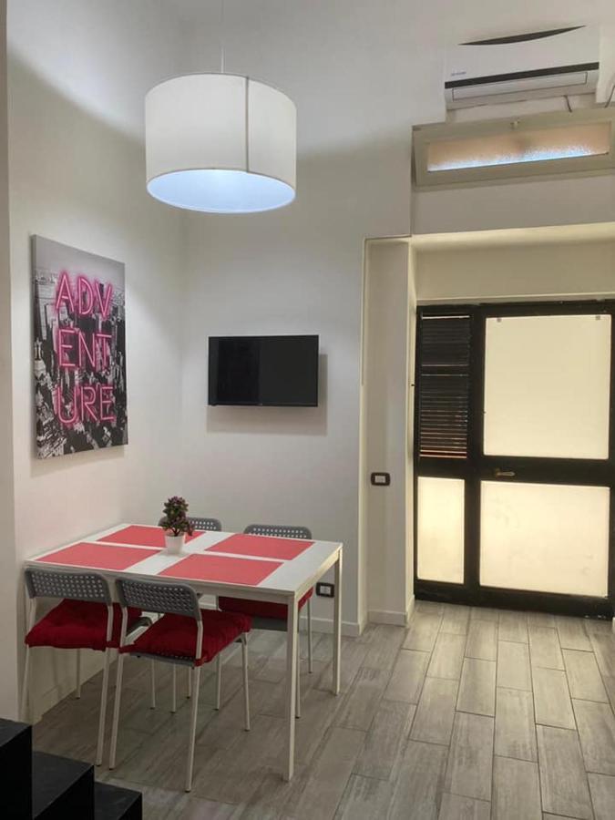 Nico'S House Apartment Наполи Екстериор снимка